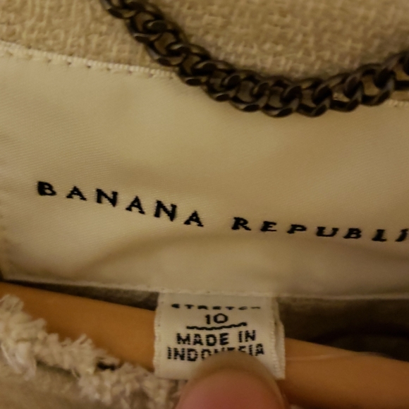 Banana Republic Cream Peplum Jacket size 10 - Picture 2 of 3